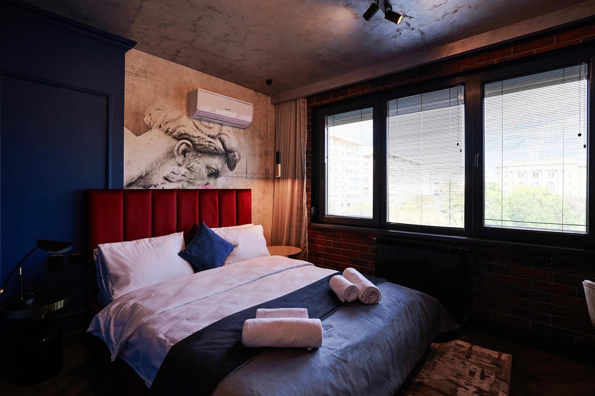 Harley Quinn Apartment Букурещ Екстериор снимка